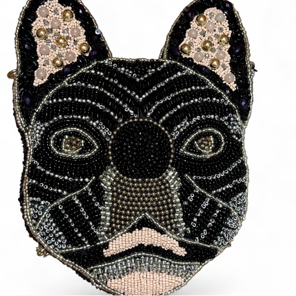NEW Beaded BULLDOG Face Crossbody Bag with chain strap